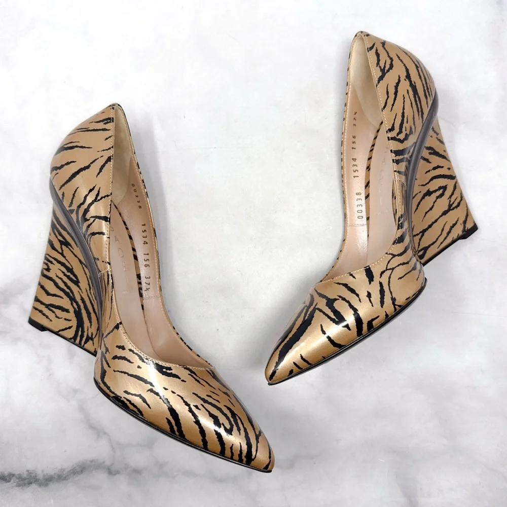 NEW Casadei Vintage Y2K Tiger Patent Leather Pointed Toe Wedge Heel Pumps Retro
